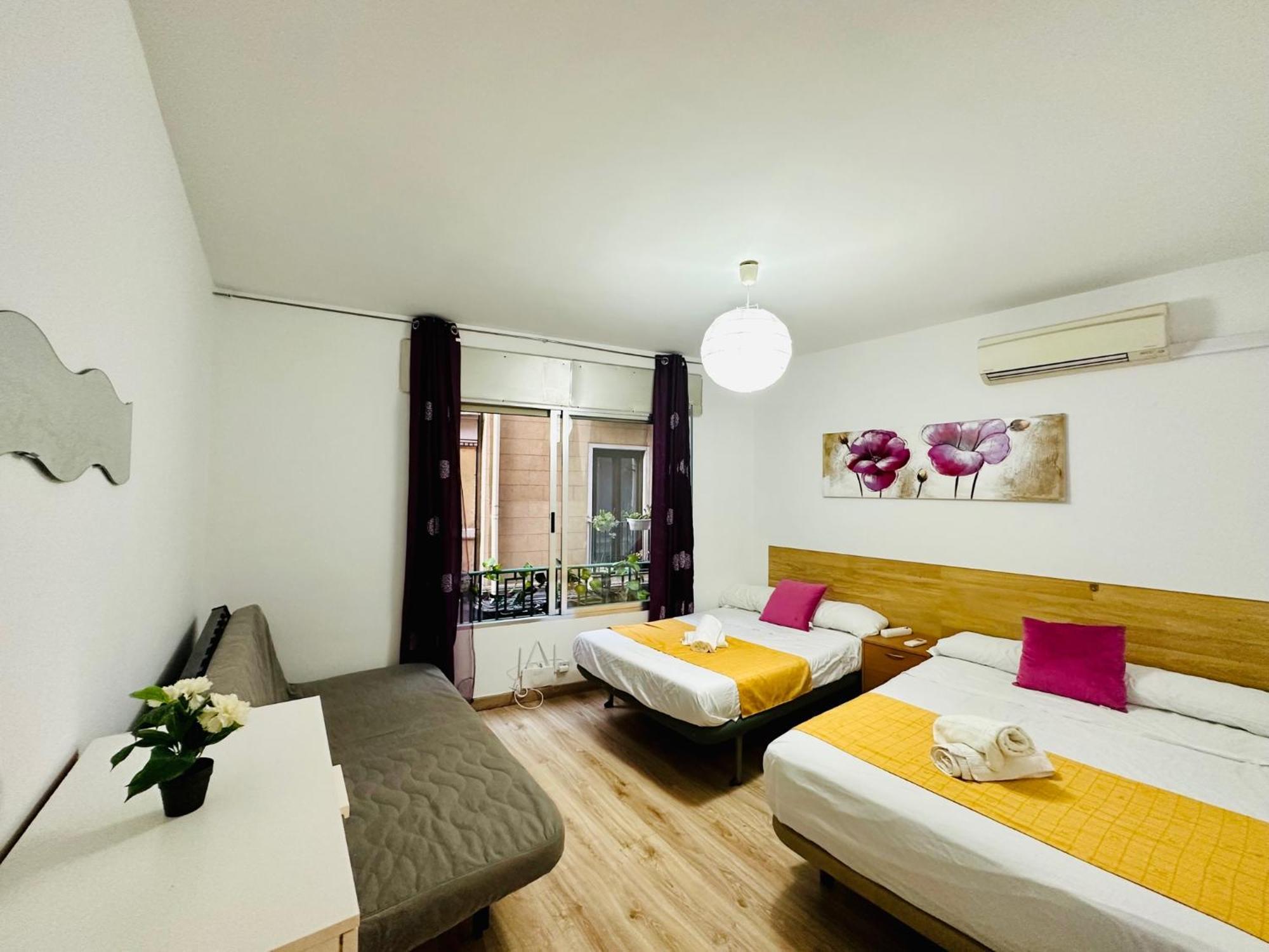 Punta Me Rooms In The Best Location Of Madrid Downtown Ngoại thất bức ảnh