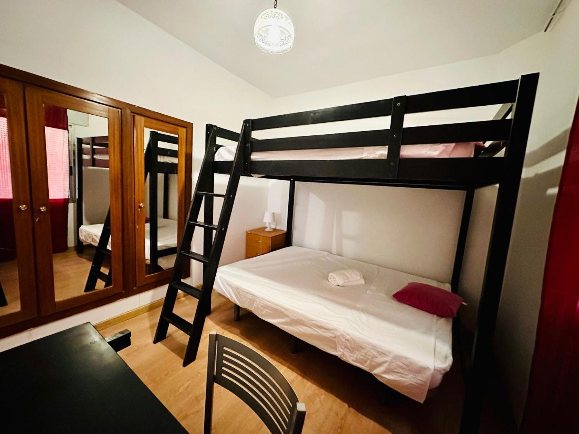 Punta Me Rooms In The Best Location Of Madrid Downtown Ngoại thất bức ảnh