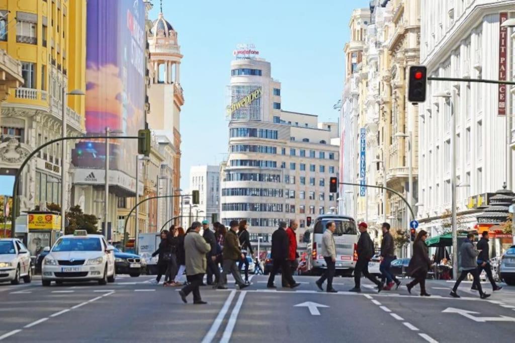 Punta Me Rooms In The Best Location Of Madrid Downtown Ngoại thất bức ảnh